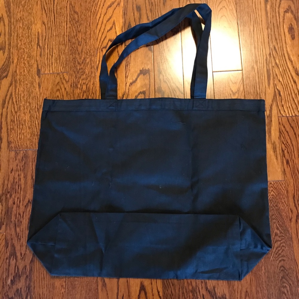 Q Tote Bag